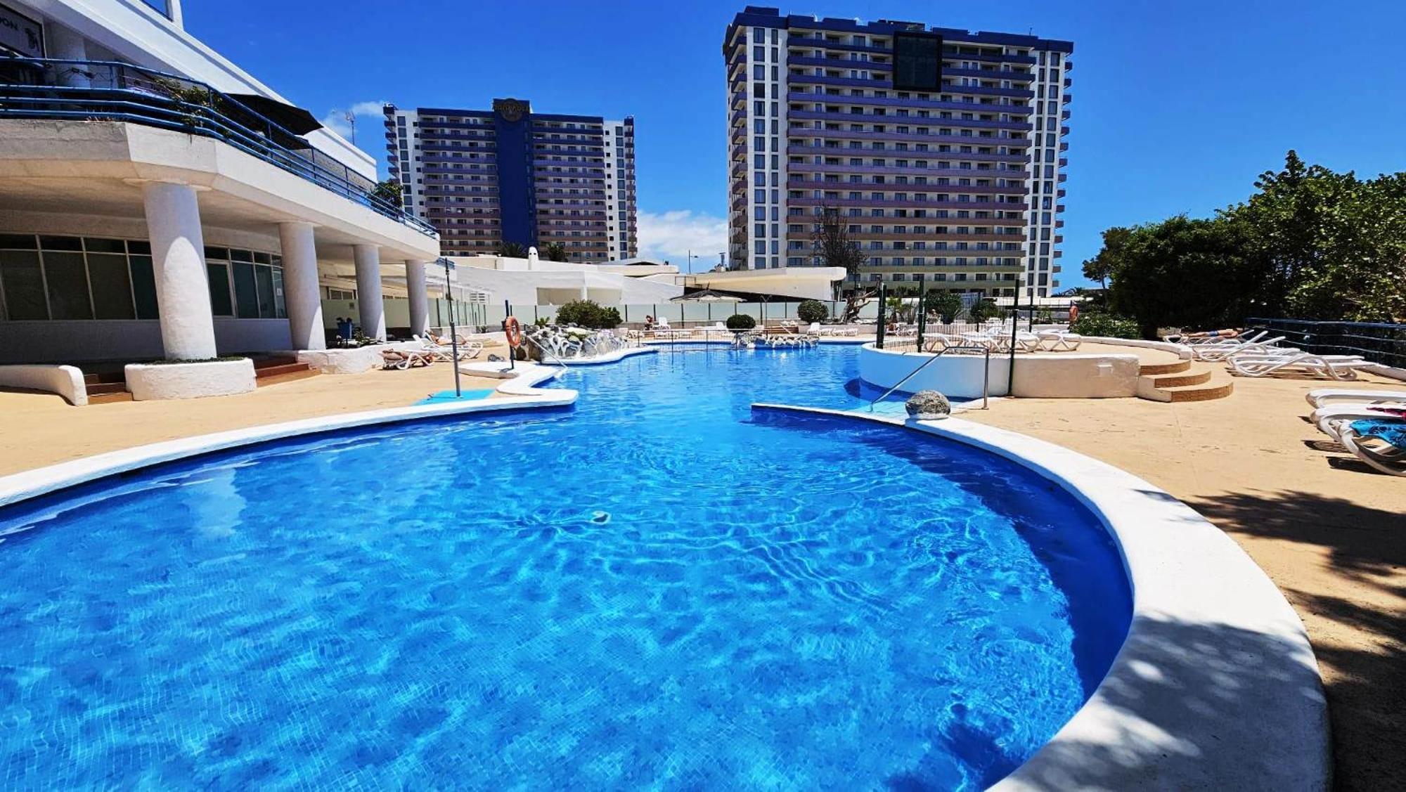 Blue Bay Paradise - Beach Front Apartment With Sea View Playa Paraiso  Exterior photo